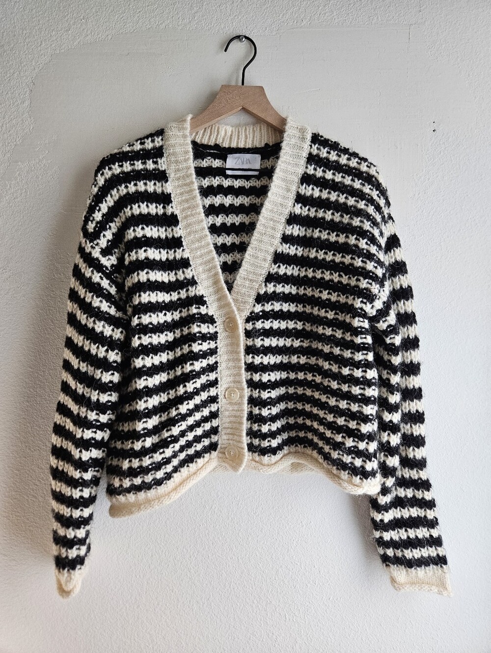 ZARA | heavy knitted sweater